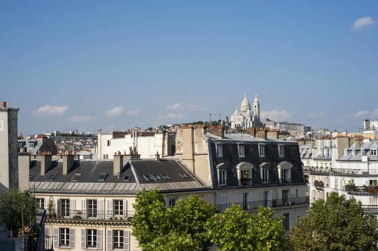 Art Hotel Parigi 3*,