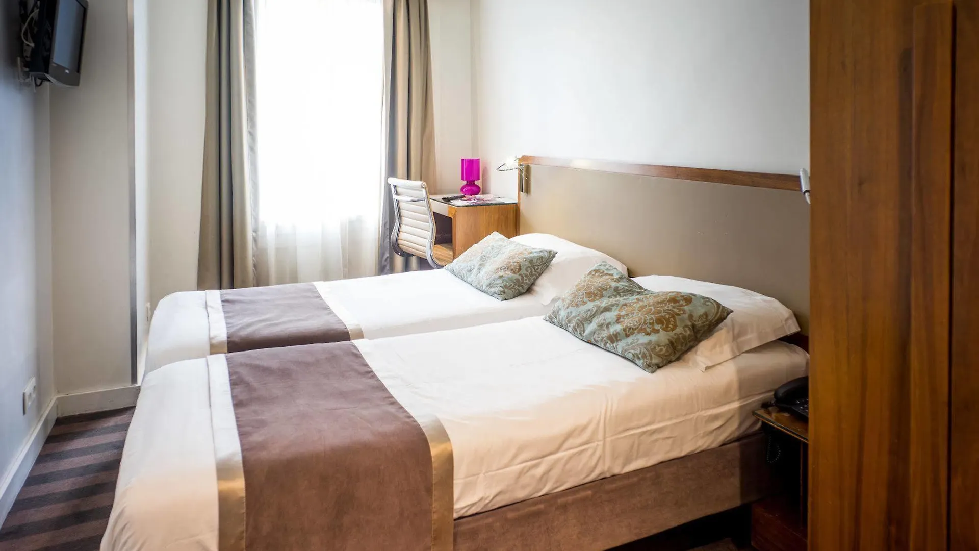 Art Hotel Paris