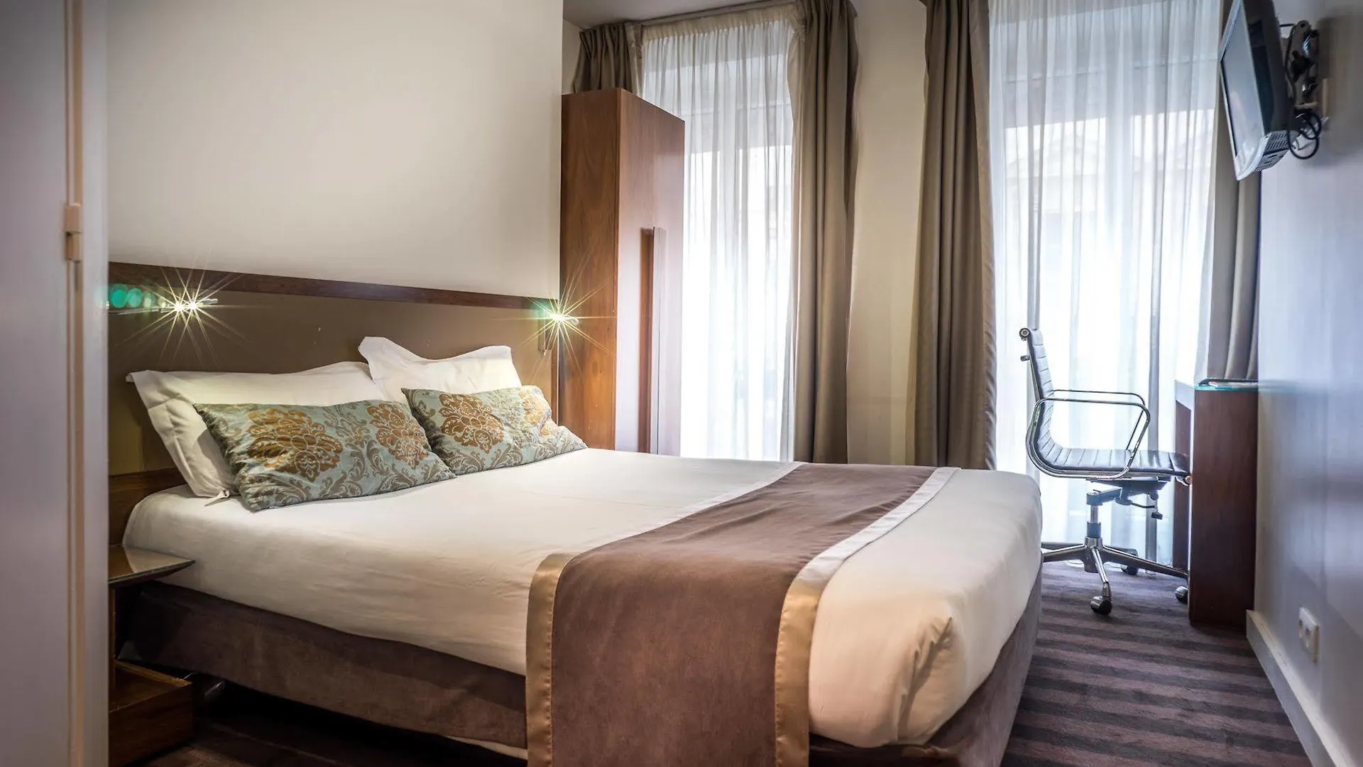 Art Hotel Paris