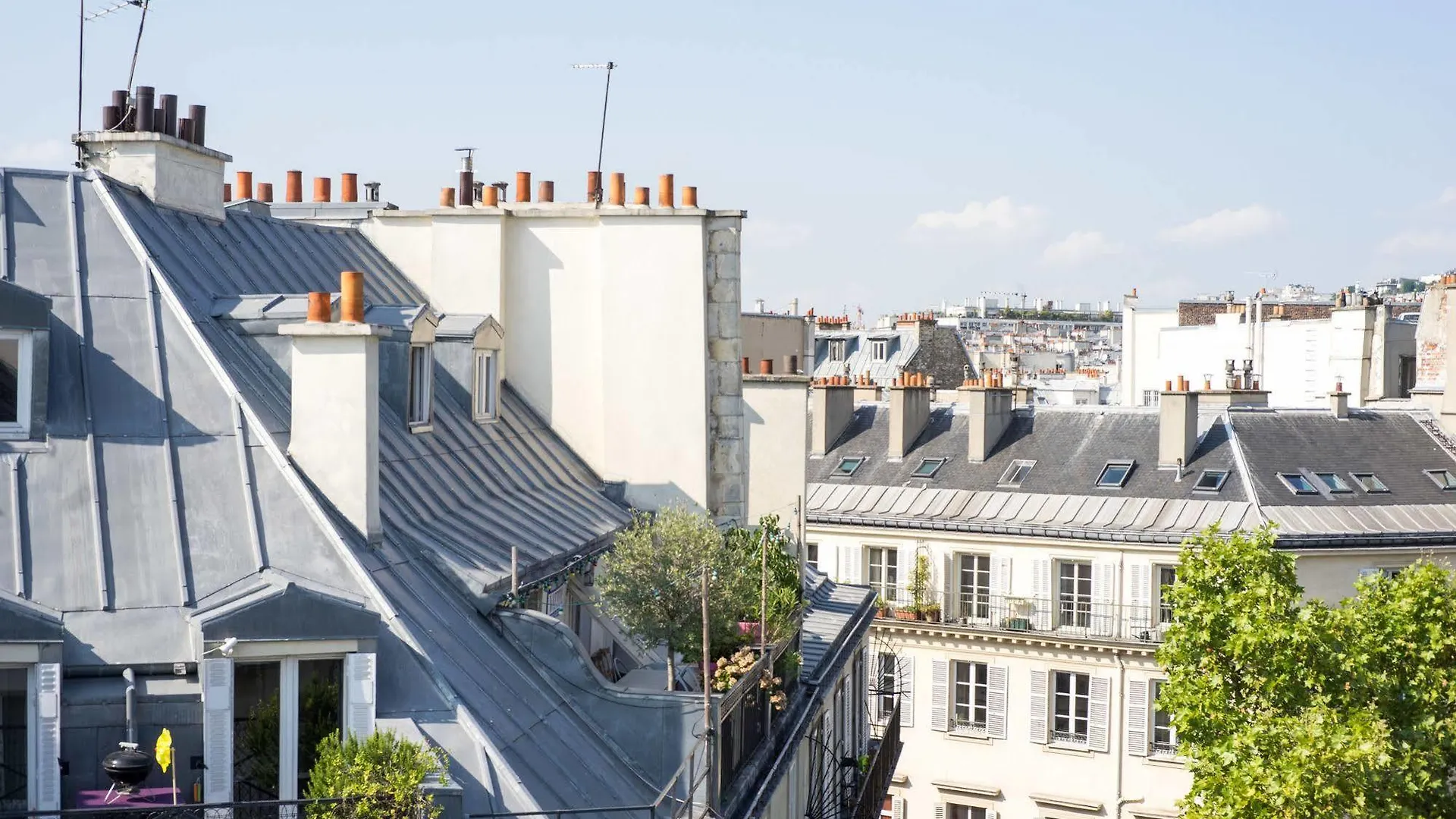 ***  Art Hotel Paris Fransa