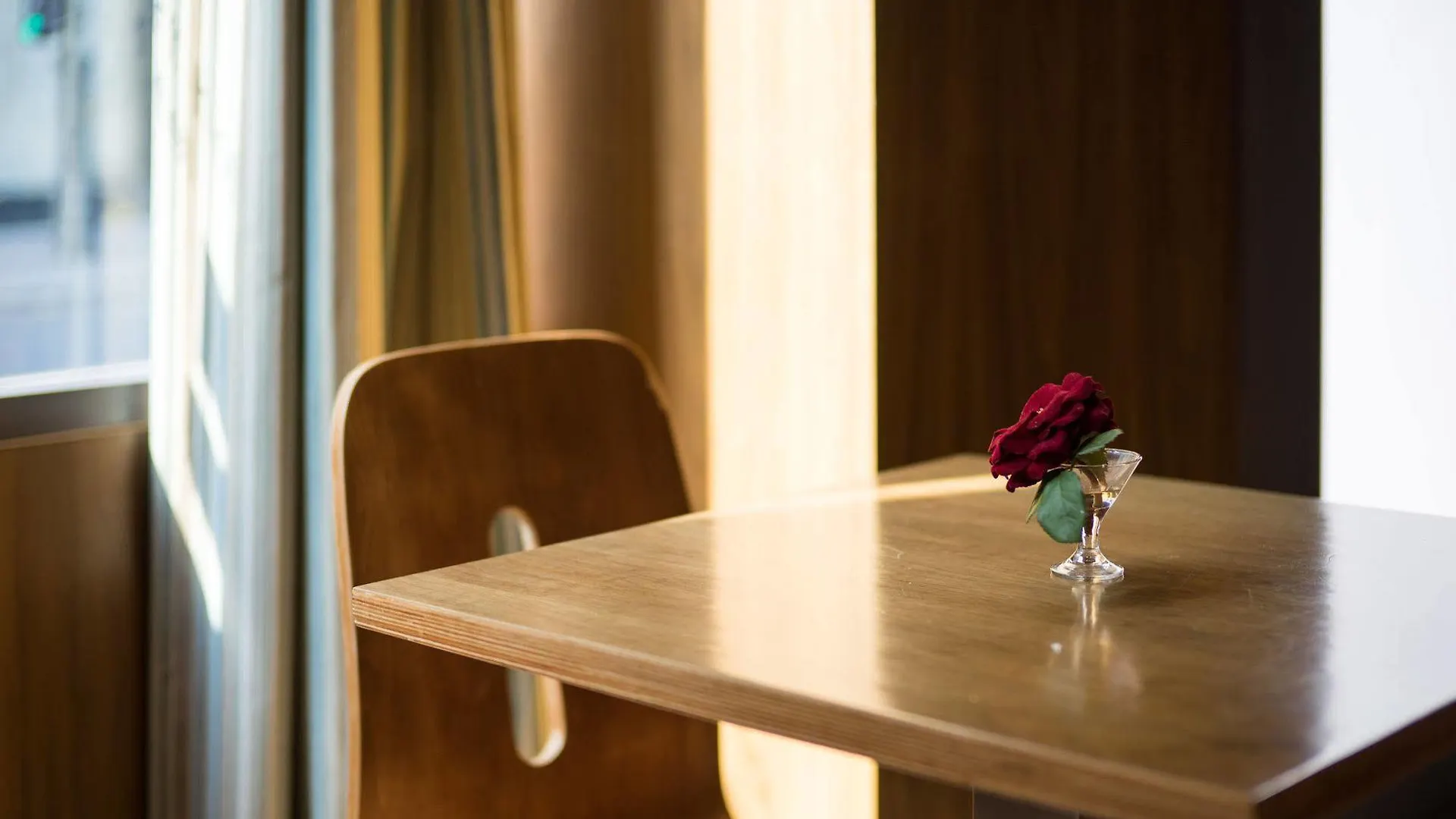 Art Hotel Paris 3*,