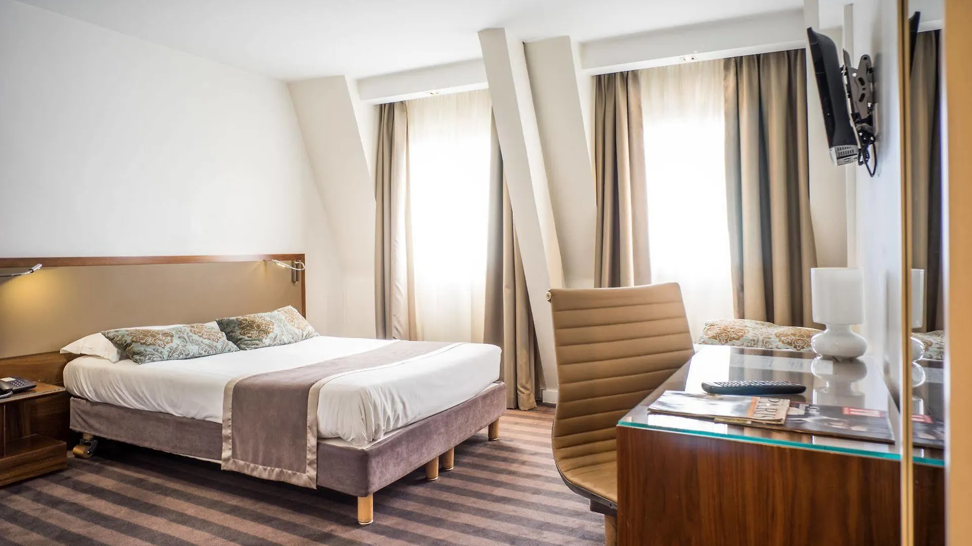 Art Hotel Paris