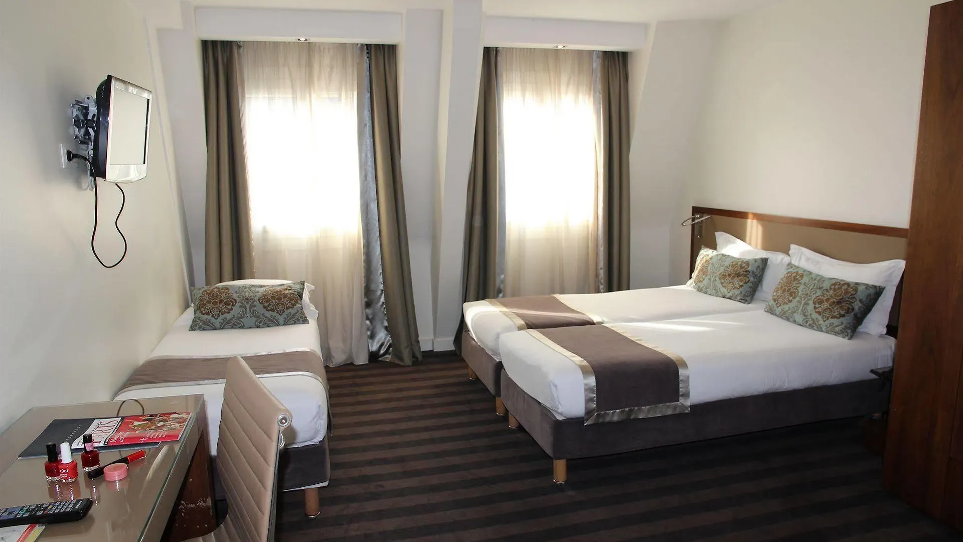 Art Hotel Paris Fransa